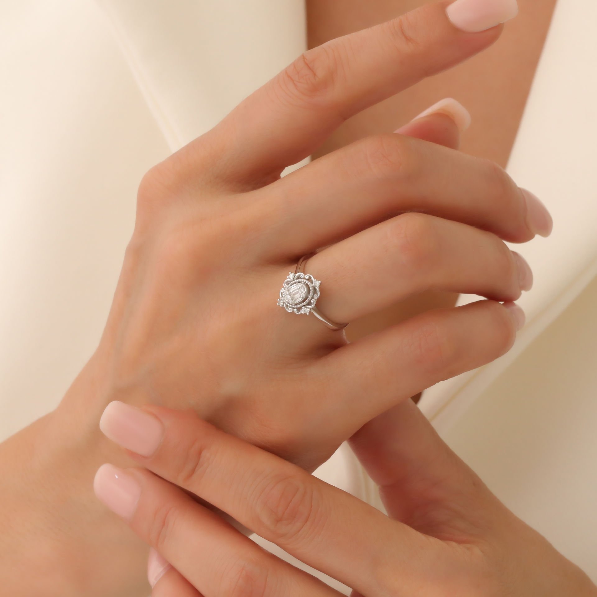 Baget Kesim Pırlantalı Vintage Yüzük