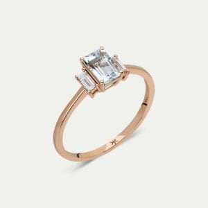 Aquamarine Taşlı Baget Kesim Pırlantalı Yüzük