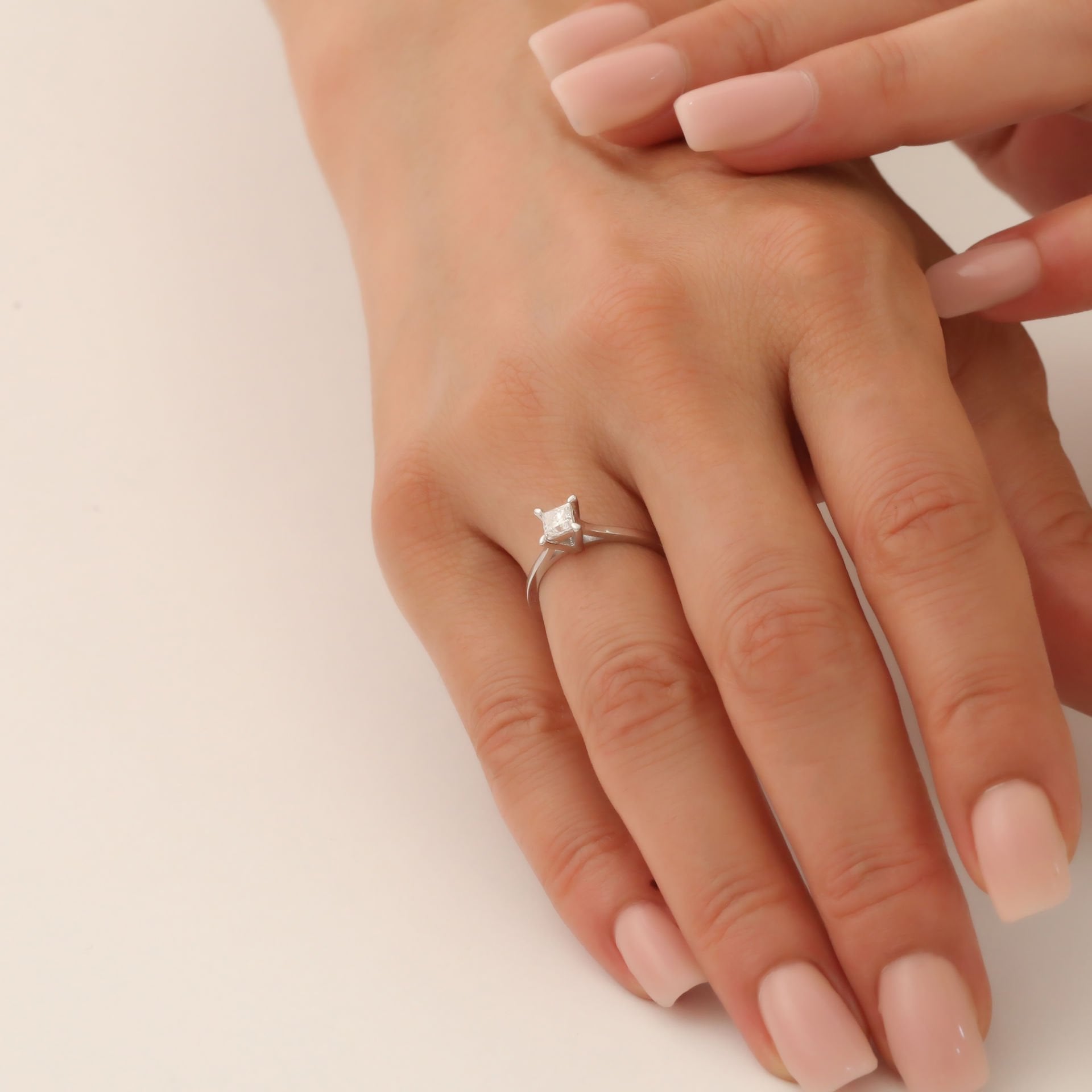 Prenses Kesim Pırlanta Yüzük