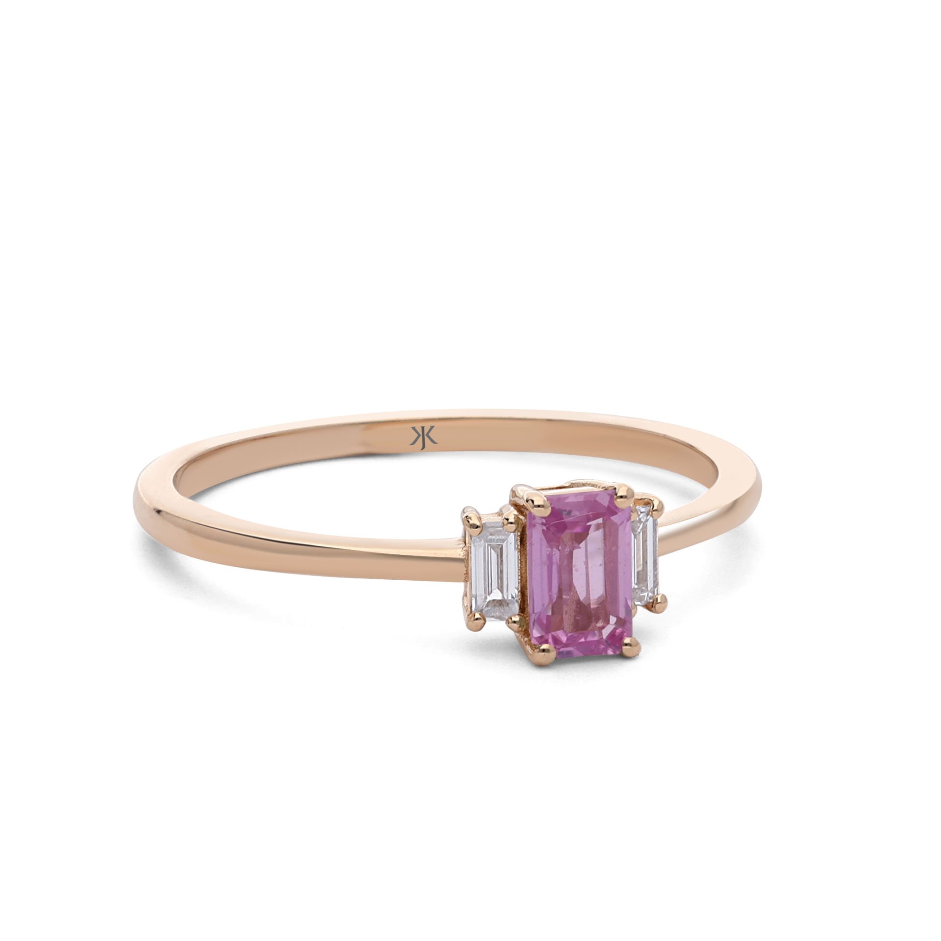 Pembe Renkli Safir Taşlı Baget Pırlantalı Yüzük