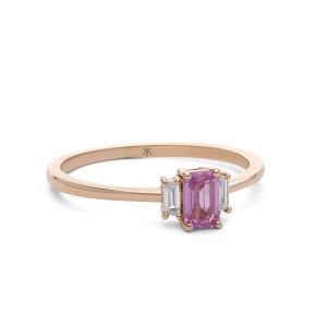 Pembe Renkli Safir Taşlı Baget Pırlantalı Yüzük