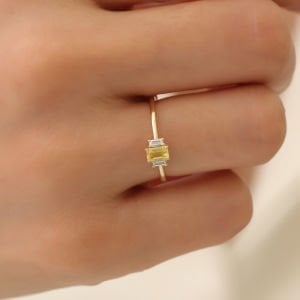 Pırlantalı Limon Sarısı Renkli Baget Safir Yüzük