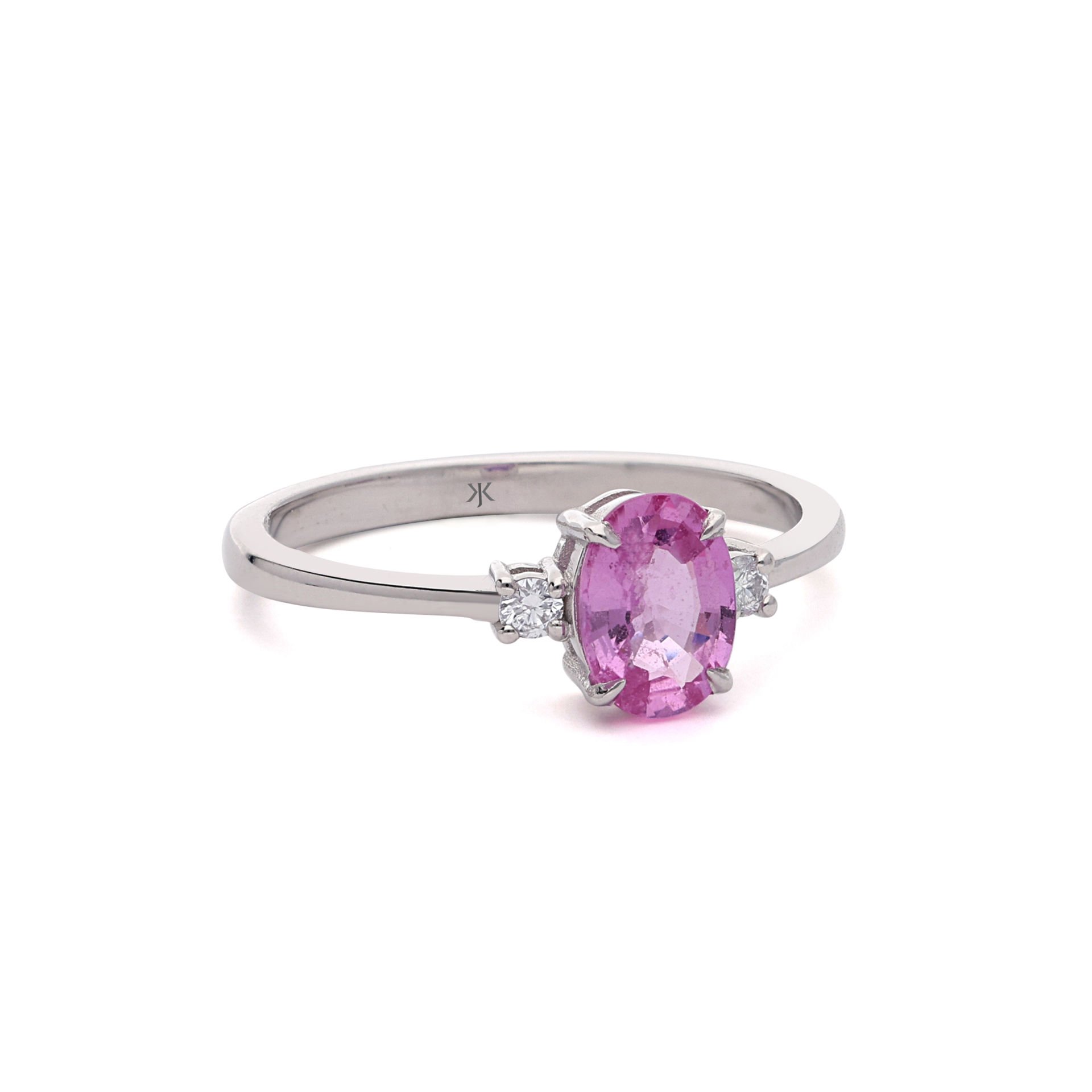 Oval Kesim Pembe Safir Taşlı Pırlantalı Beyaz Altın Yüzük