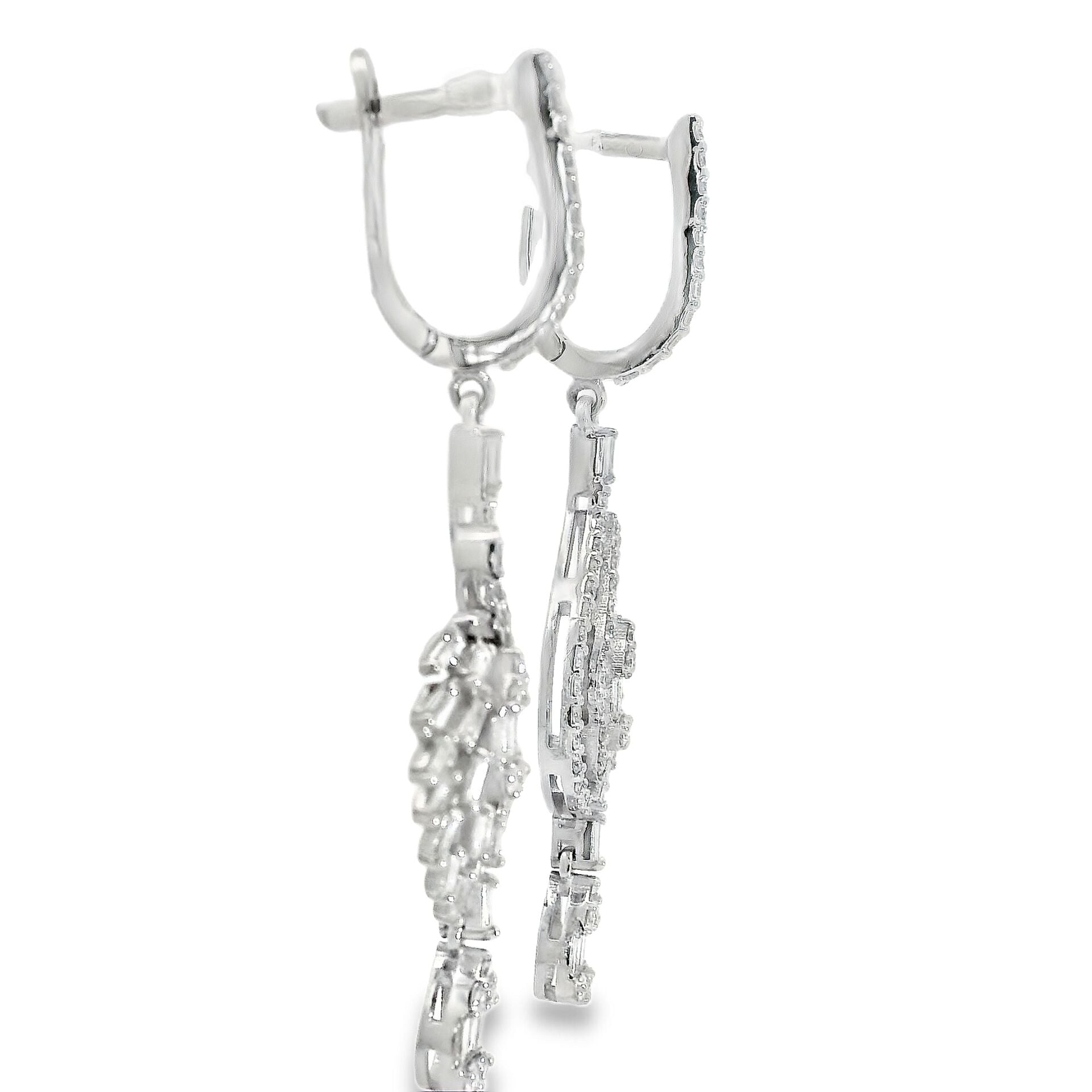 Beyaz Altın Pırlanta Sallantılı Küpe