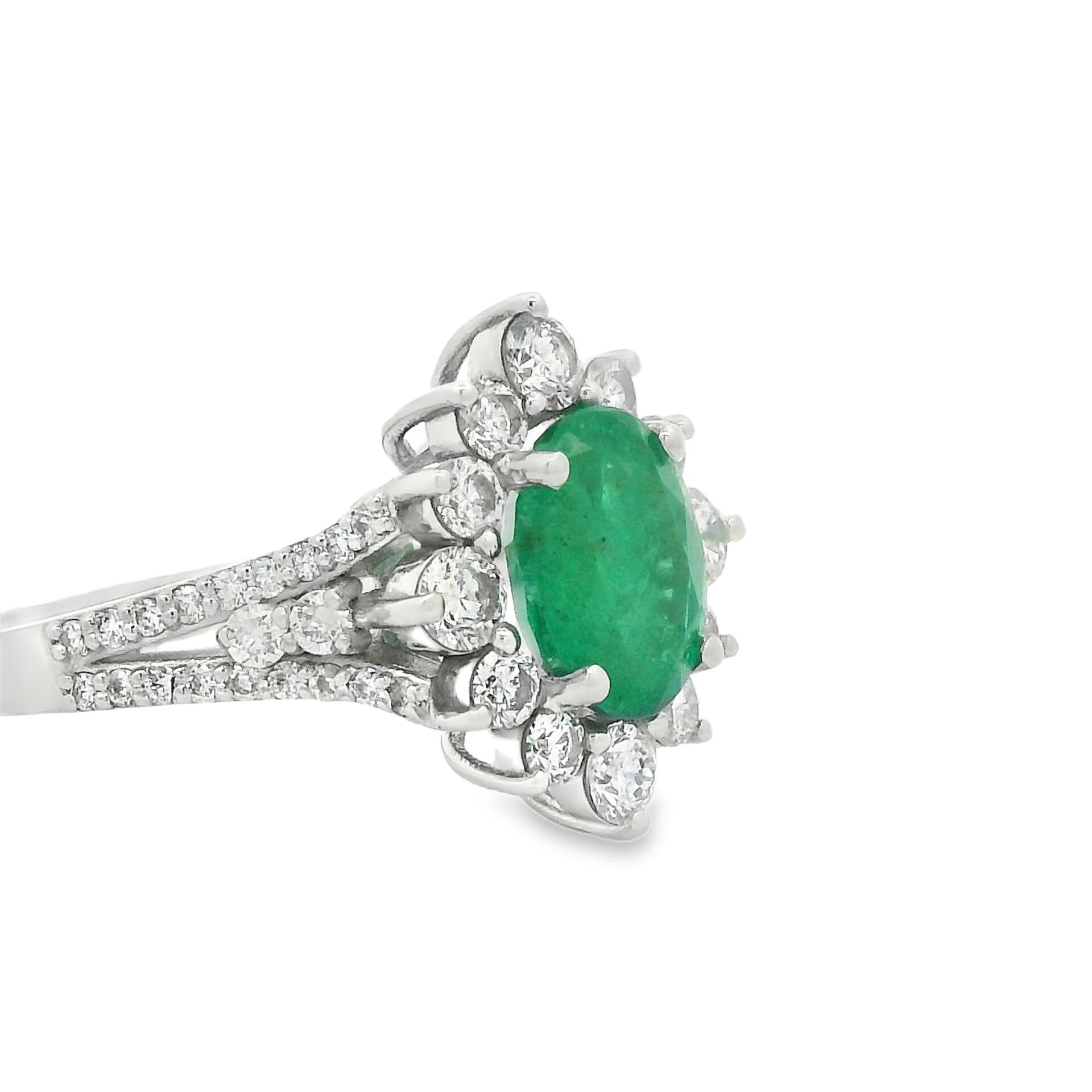 Pırlanta Oval Zümrüt Yüzük