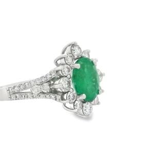 Pırlanta Oval Zümrüt Yüzük