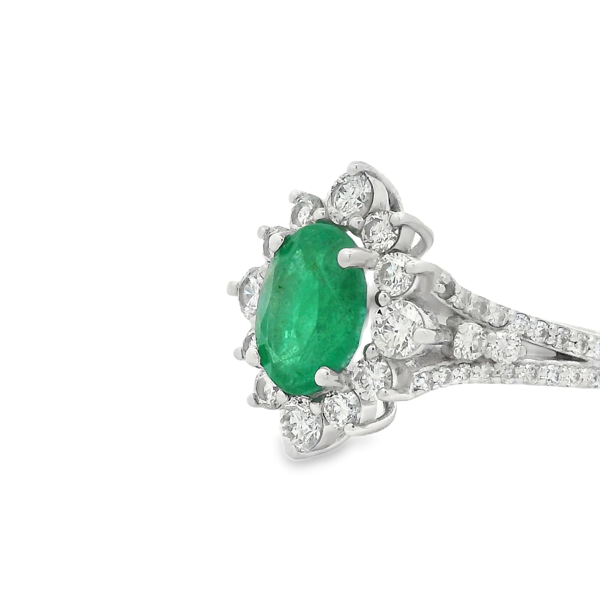 Pırlanta Oval Zümrüt Yüzük