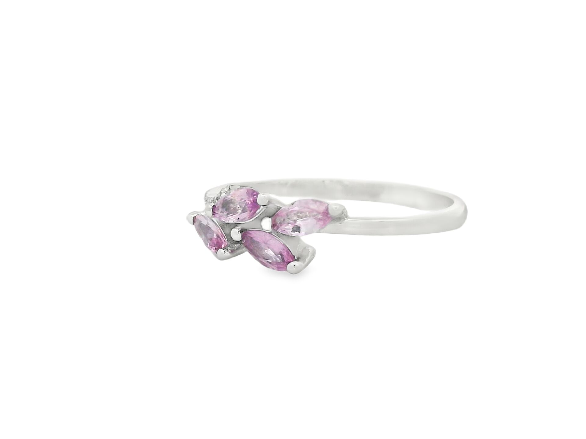 Markiz Kesim Pembe Safir Taşlı Pırlantalı Yüzük
