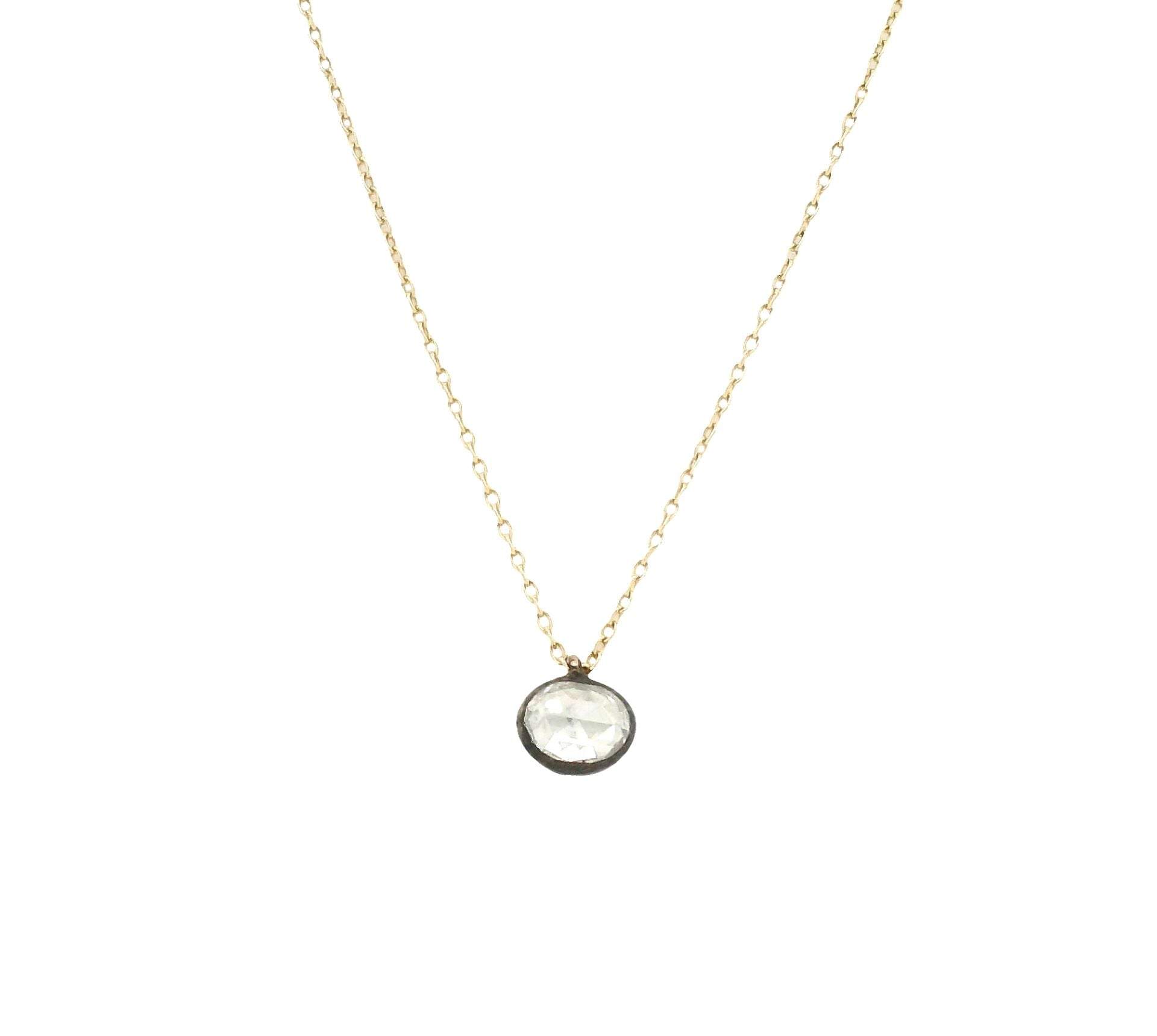 Minimal Oval Elmas Sarı Altın Kolye 0,10 Karat
