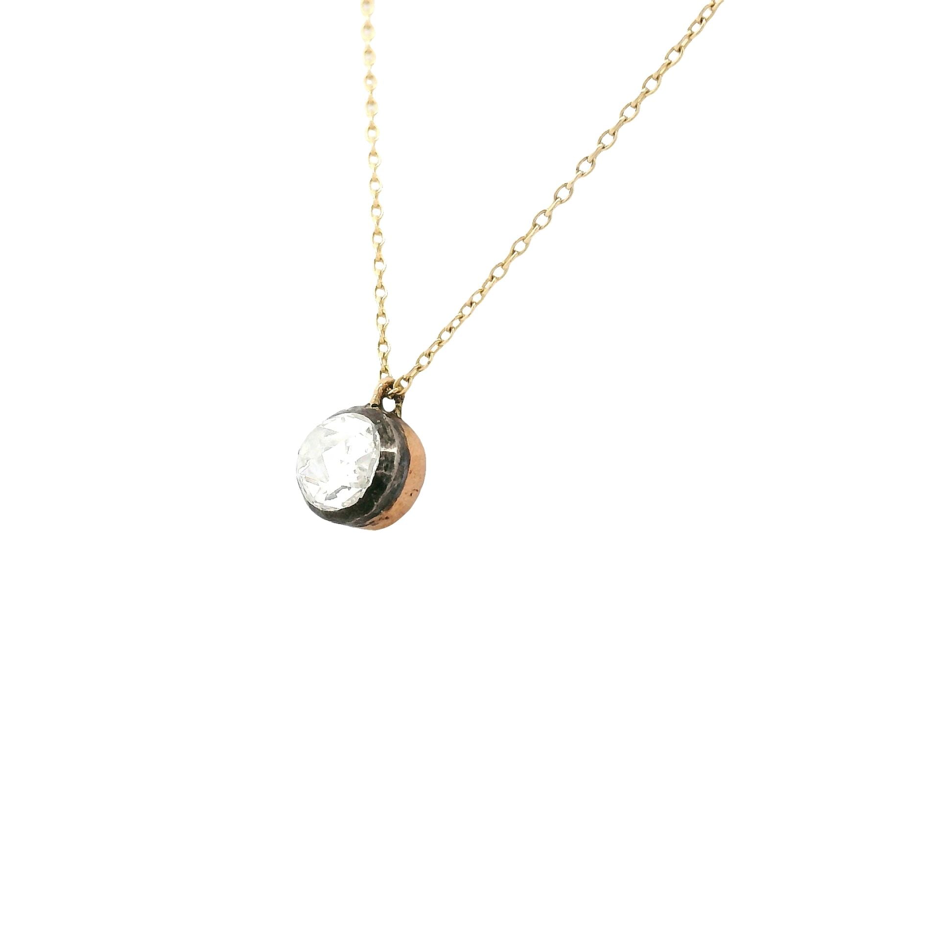 Minimal Oval Elmas Sarı Altın Kolye 0,19 Karat