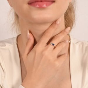 Damla Kesim Mavi Safir Taşlı Pırlantalı Tasarım Yüzük