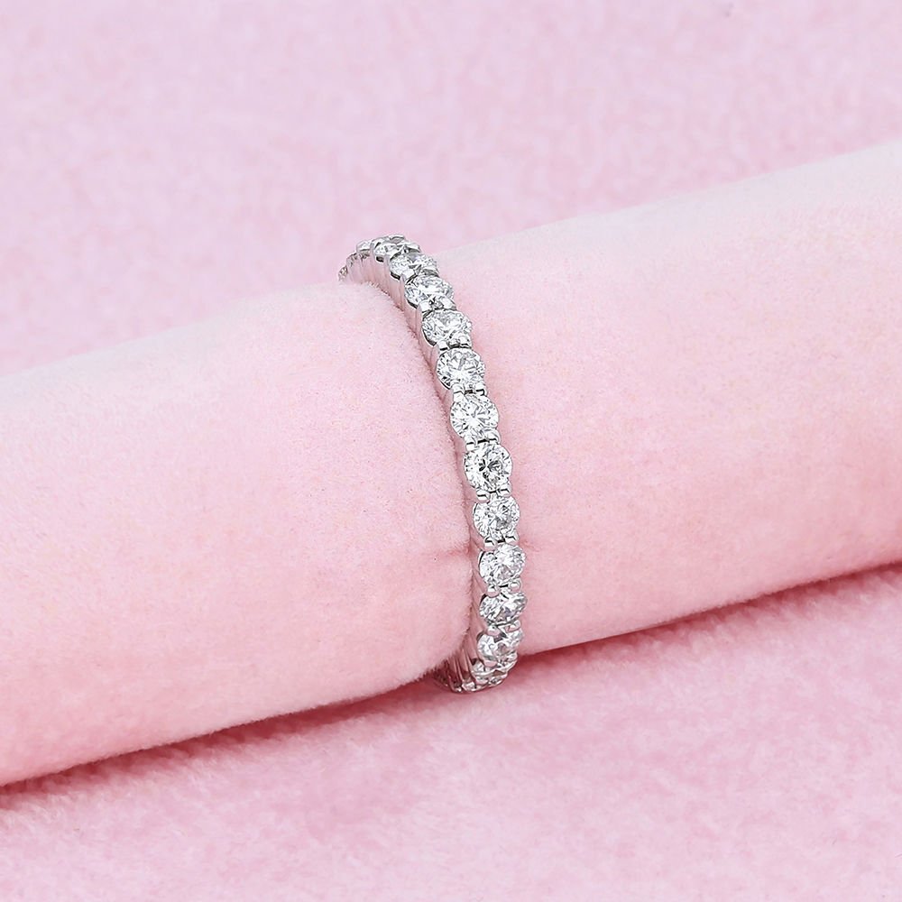 Her Bir Taşı 0,03 Karat Pırlanta Tamtur Alyans